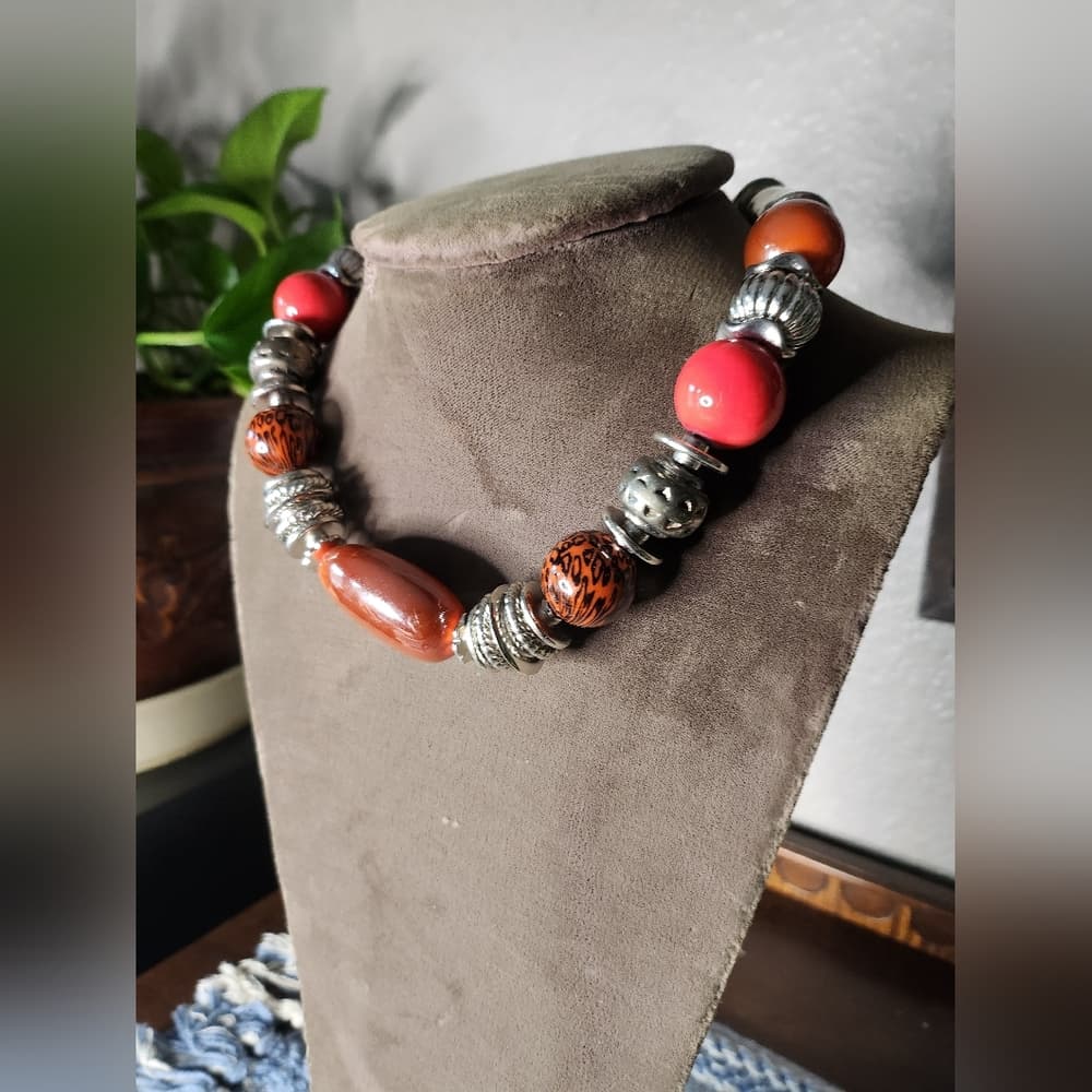 Western Chic Yellow and Red Beaded Necklace And Bracelet Bundle - Thumbnail 4