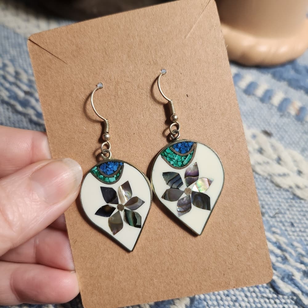 Vintage Alpaca Silver Shell Floral Turquoise Inlay Teardrop Dangle Earrings - Thumbnail 2