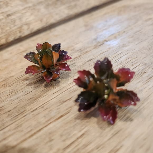 Vintage Air Brushed Enameled Floral Clip On Earrings - Thumbnail 9