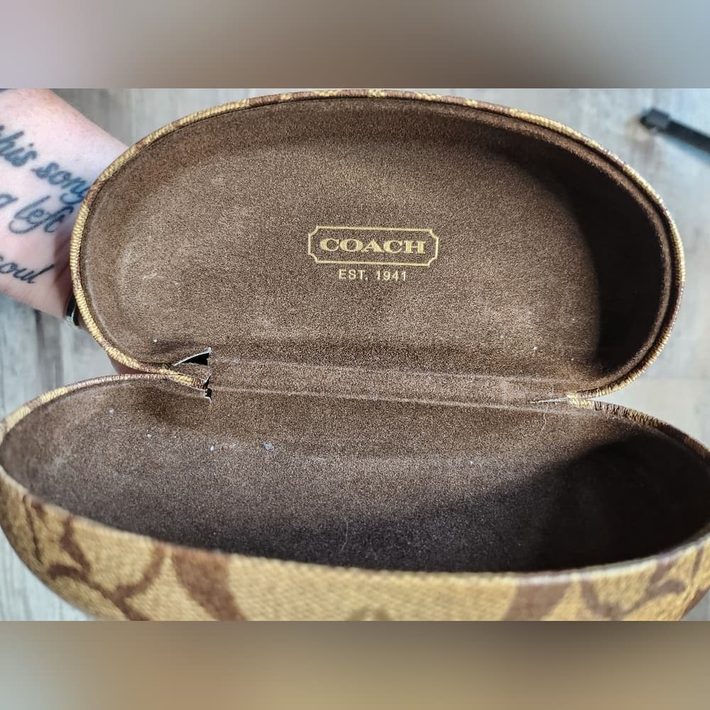 Coach Tan and Brown Large Chunky Clam Shell Sunglasses Case - Thumbnail 2