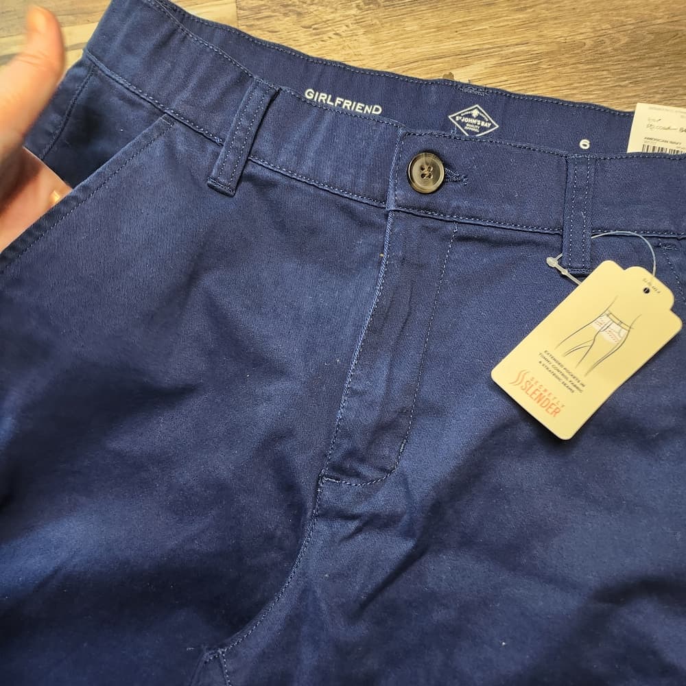 St. John's Bay Women's Navy Cropped Girlfriend Chinos - Thumbnail 7