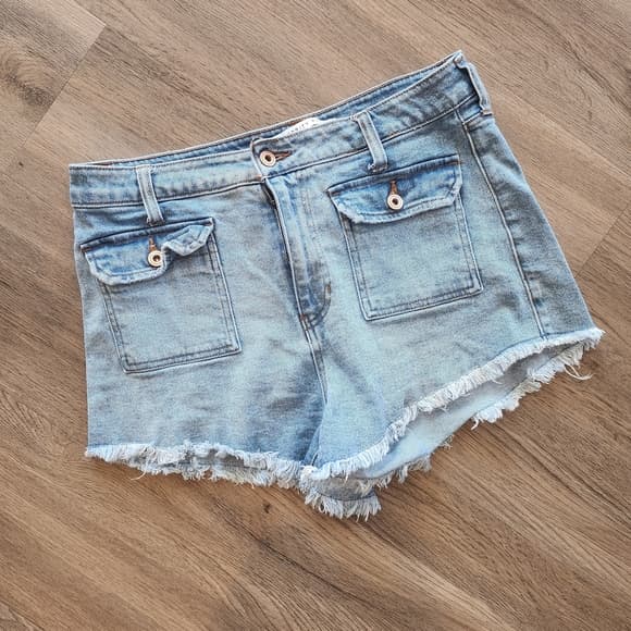 Celebrity Pink Light Blue Cut Off Raw Hem Denim Jean Shorts - Thumbnail 7