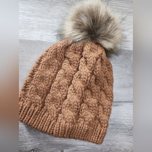 Cozy Brown Cable Knit Faux Fur Pom-Pom Beanie for Kids - Thumbnail 7