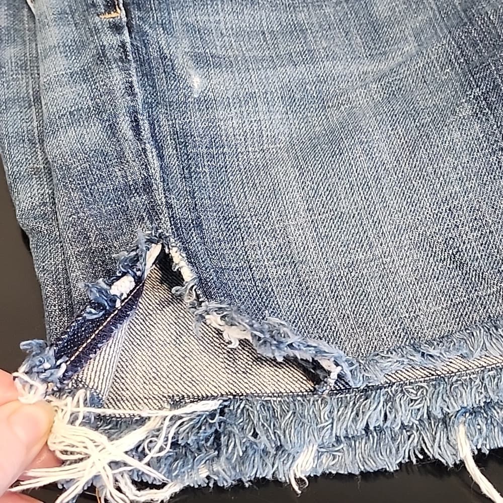 Citizens Of Humanity Blue Denim Cut Off Freyed Stretchy Shorts Made In Usa - Thumbnail 7