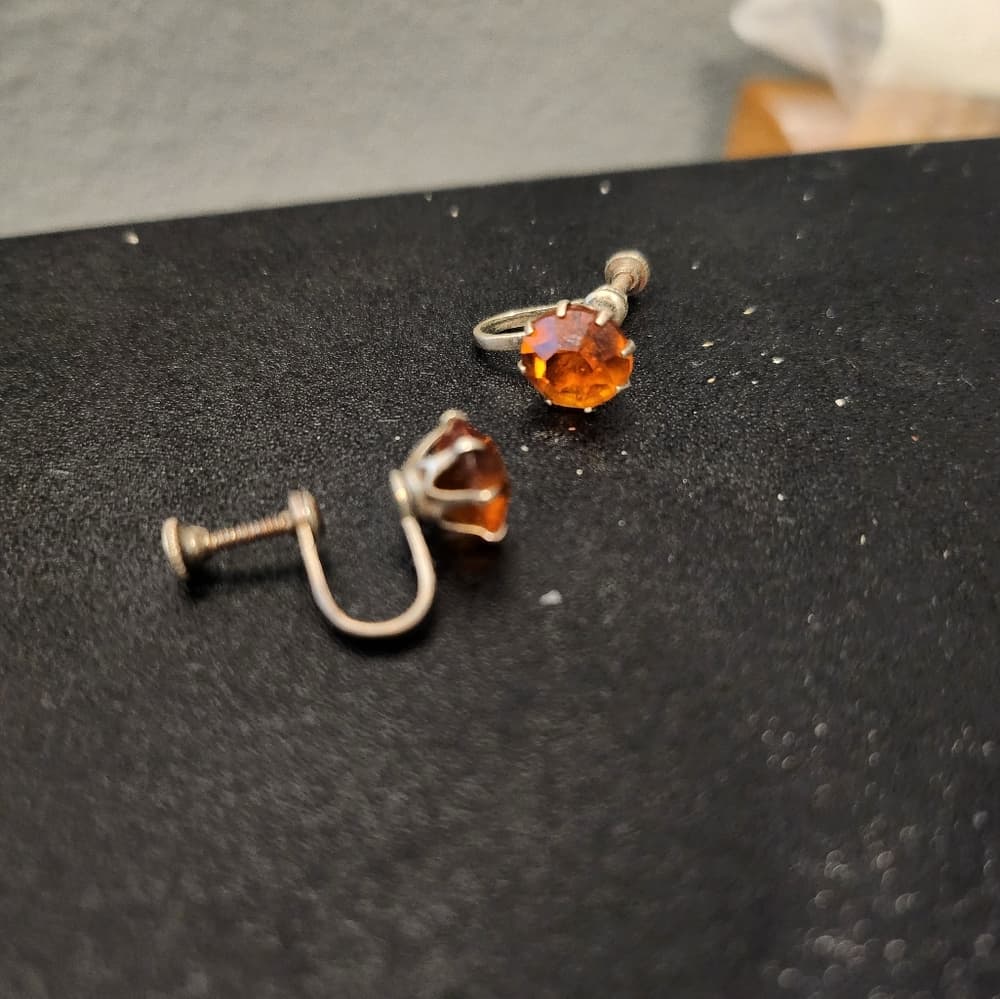 Vintage Orange Rinestone studs on Screwback Clip on Sterling Sliver - Thumbnail 4