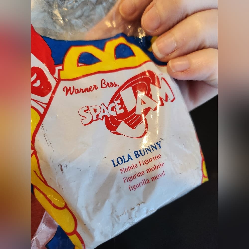 Unopened 1996 Space Jam McDonald's Happy Meal Toy Lola Bunny - Thumbnail 3