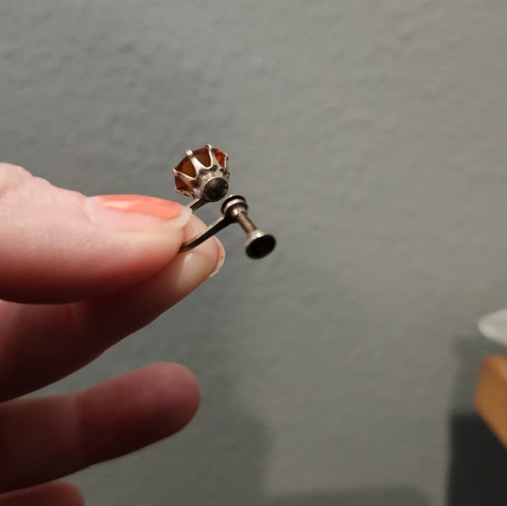 Vintage Orange Rinestone studs on Screwback Clip on Sterling Sliver - Thumbnail 5