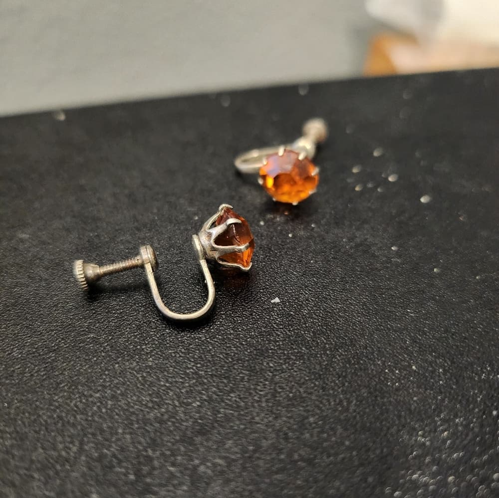 Vintage Orange Rinestone studs on Screwback Clip on Sterling Sliver - Thumbnail 3