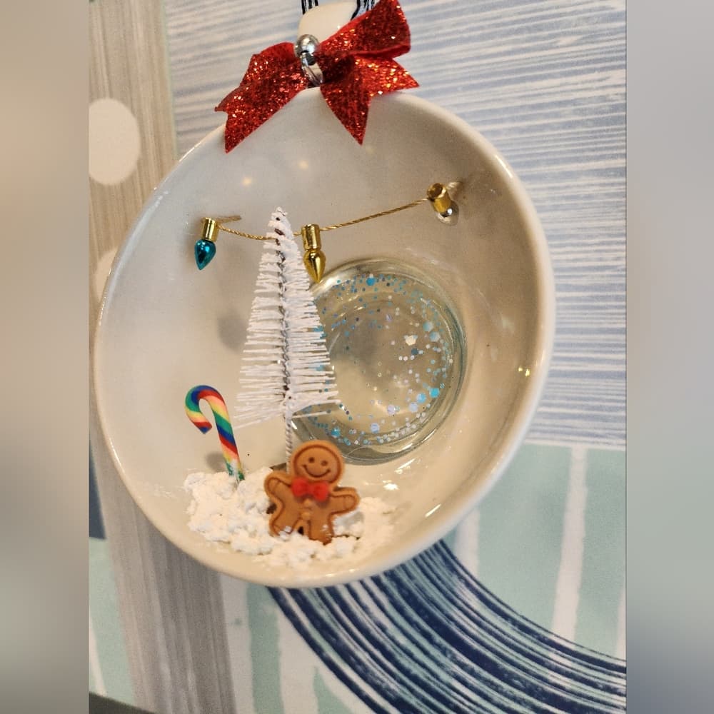 Vintage Coffee Cup Upcycled Holiday Christmas Tree Snow Scene Ornament - Thumbnail 5