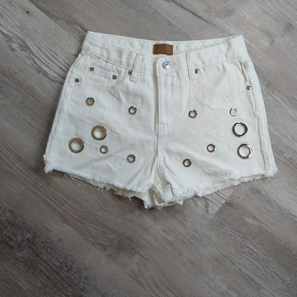 POL White High Waisted Eyelet Fringe Trim Shorts - Thumbnail 9