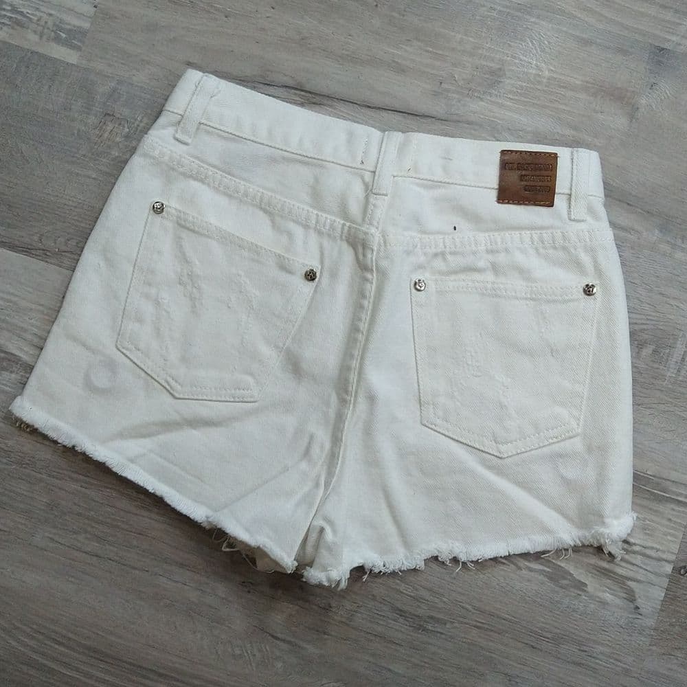 POL White High Waisted Eyelet Fringe Trim Shorts - Thumbnail 8