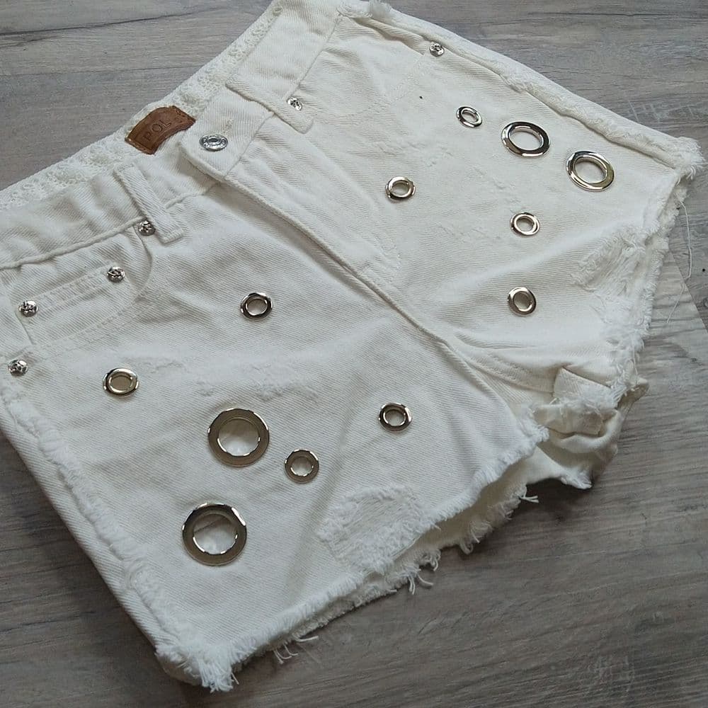 POL White High Waisted Eyelet Fringe Trim Shorts - Thumbnail 10