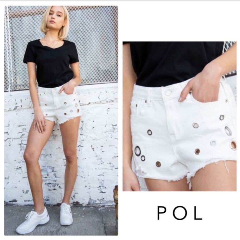 POL White High Waisted Eyelet Fringe Trim Shorts - Thumbnail 3
