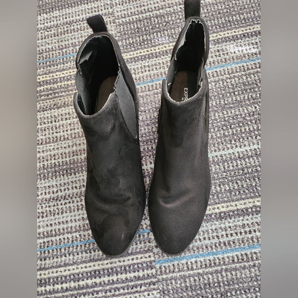 Express Black Faux Suede Ankle Booties Low Block Heel - Thumbnail 6