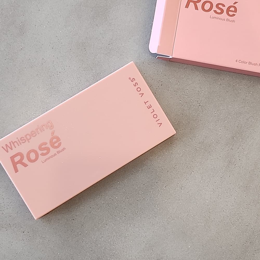 Violet Voss Whispering Rosè Luminous blush 4 Shade blush Compact.