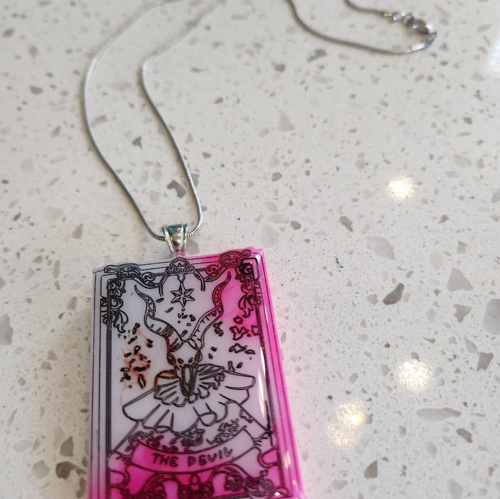 Handmade The Dev*l Tarot Card Pink and White Tie Dye Effect Pendant Necklace - Thumbnail 6
