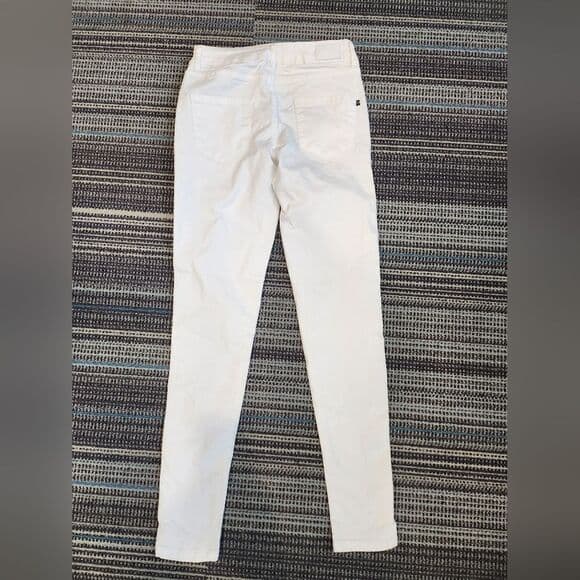 Tahari White Denim Jaimie Roll Cuff Skinny Jeans - Thumbnail 16