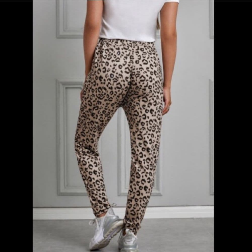 Price Drop!! 🌟Casual Leopard Print Joggers - White - Thumbnail 5