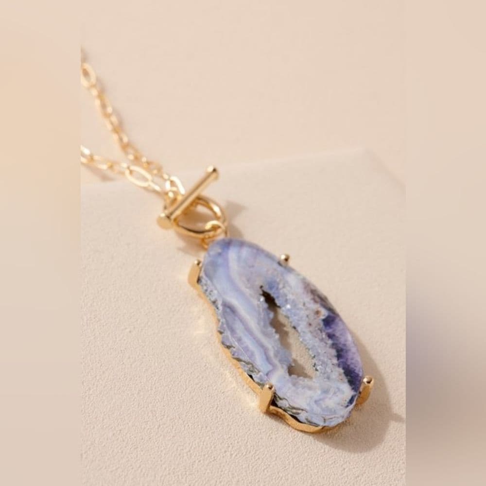 Gorgeous Resin Crystal Agate Geode Pendant and Earring Set - Thumbnail 5