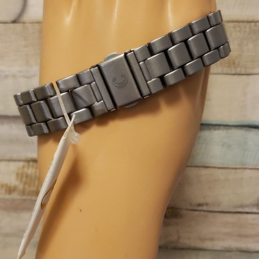 Charming Charlie 🥰 NWT Silver Tone Unisex Watch - Thumbnail 3