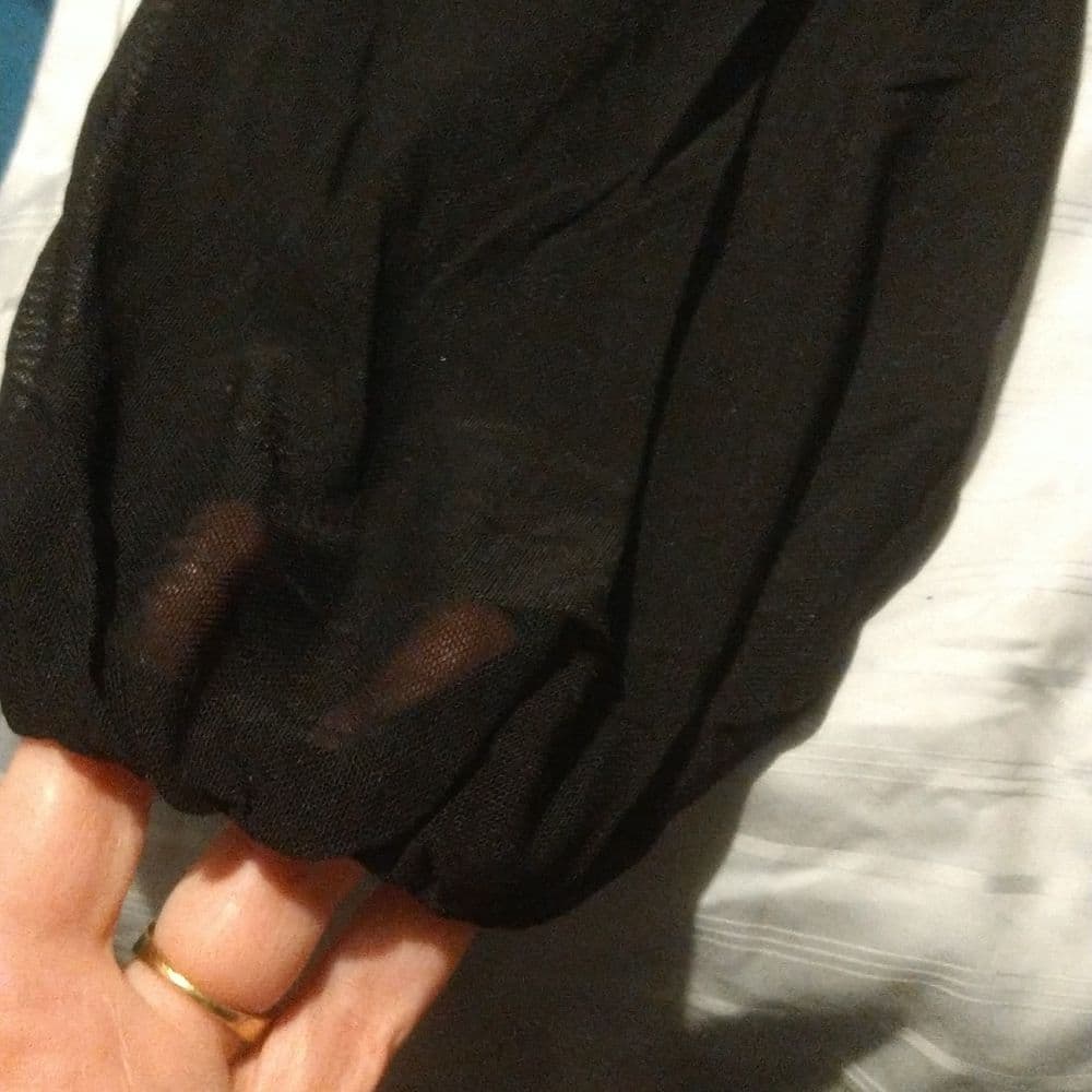 Long Black Balloon Sleeve Cropped Top and Sheer Body Suit - Thumbnail 10