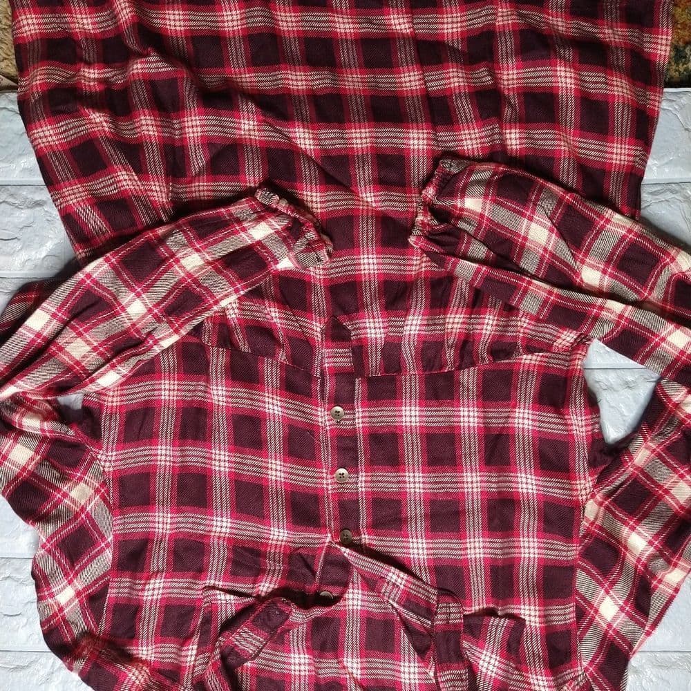 Pink Plaid Aeropostale Pullover Peplum Blouse Partial Button Up - Thumbnail 3