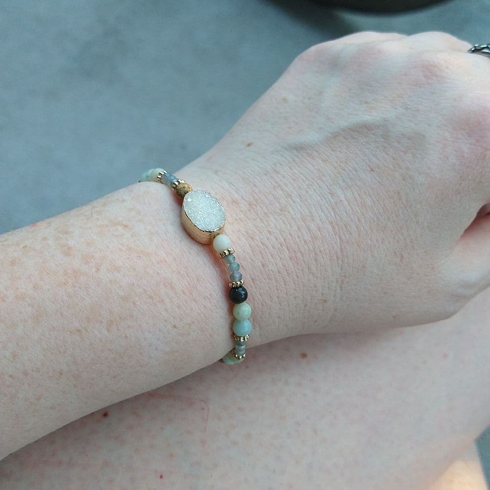 Semi-Precious Stone Beaded Stretch Bracelet with Druzy Center - Thumbnail 4