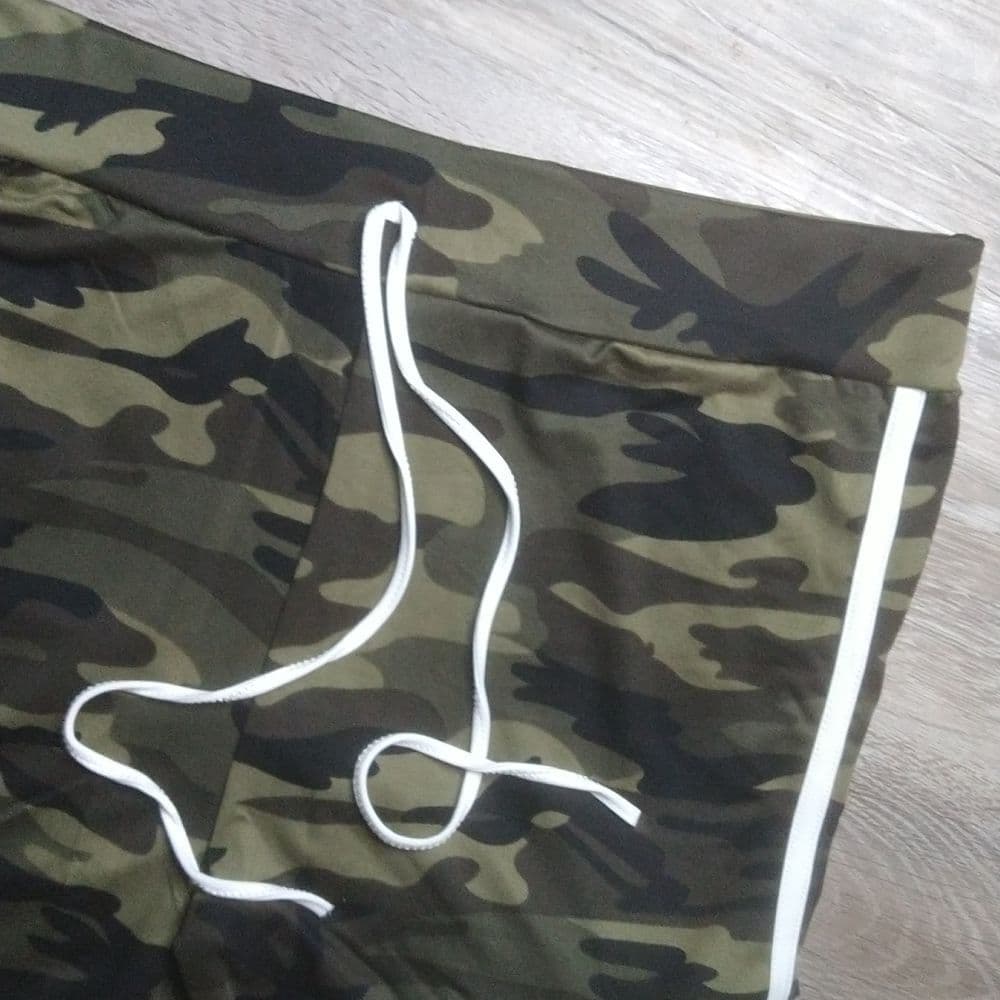 Camo Crop Top And Cargo Style Pant Matching Sexy 2 Piece Outfit - Thumbnail 7