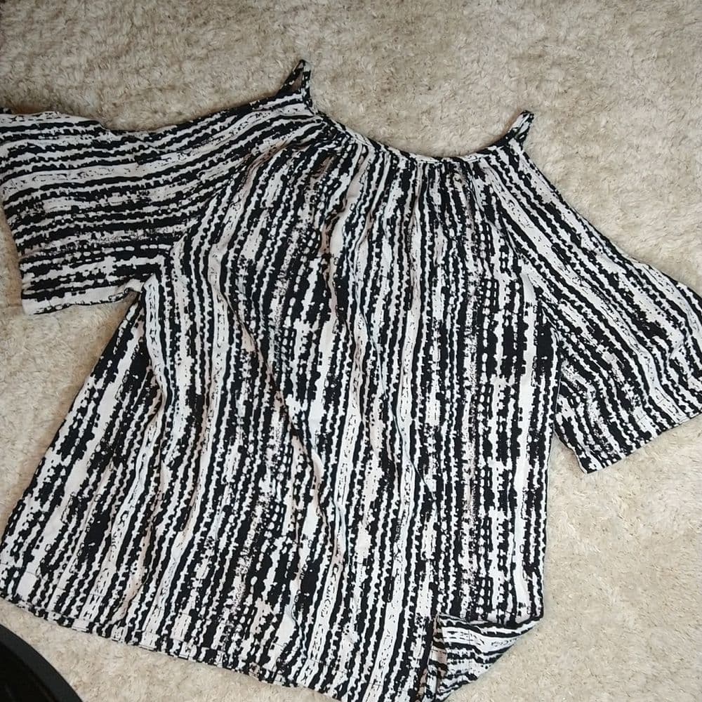 Sale Cute Ella Moss Open Shoulder Blouse