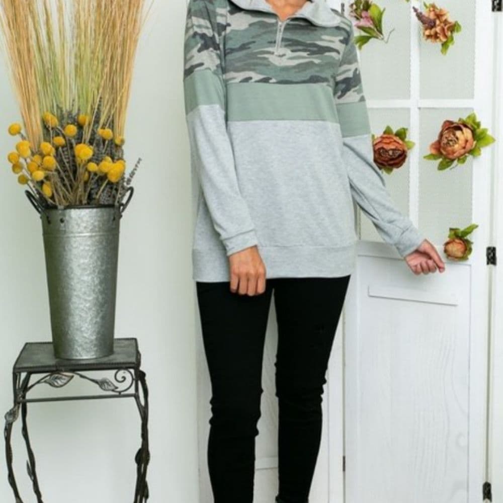 Plus Size Light Weight Color Block Pullover Green Camo Gray - Thumbnail 2