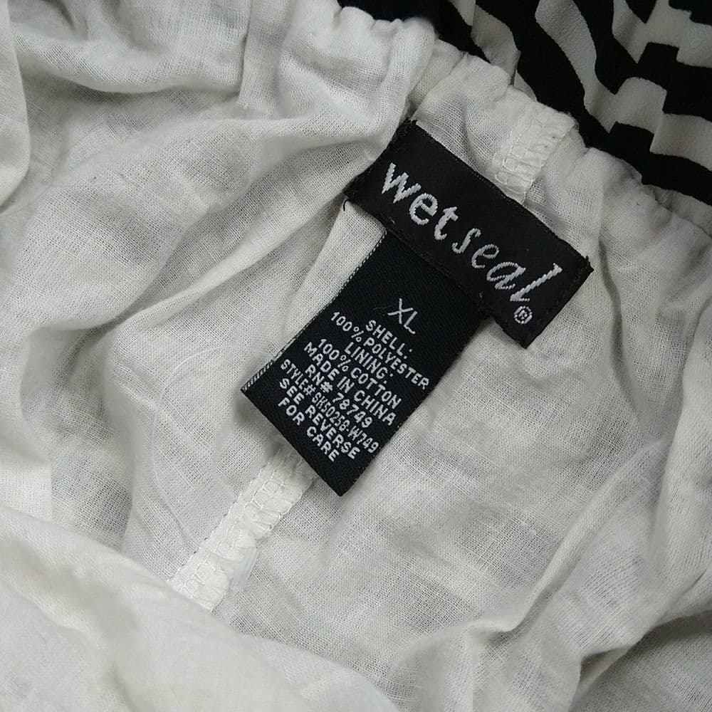 Wet Seal 🥰 Black and White Zebra Stripe Wet Seal Skirt - Thumbnail 5