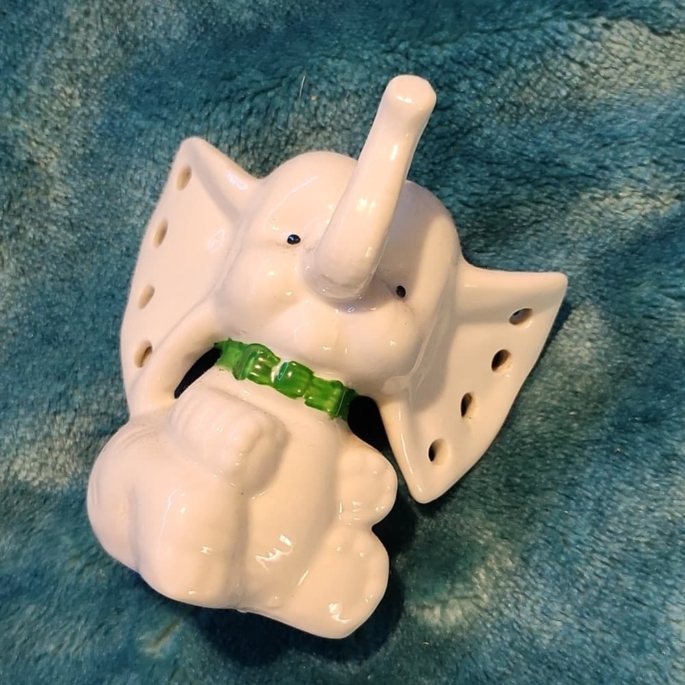 Vintage UCGC Ceramic Elephant Jewelry Holder - Thumbnail 5
