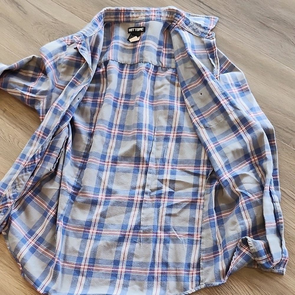 Hot Topic Music is my Life Flannel Button Down Top - Thumbnail 8