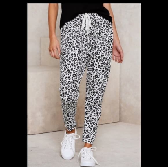 Price Drop!! 🌟Casual Leopard Print Joggers - White - Thumbnail 9