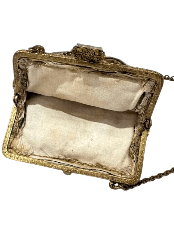 Antique 1920s Tapestry French Petit Point Evening Bag Featuring an Ornate Clasp and 7" Chain Strap - Thumbnail 7