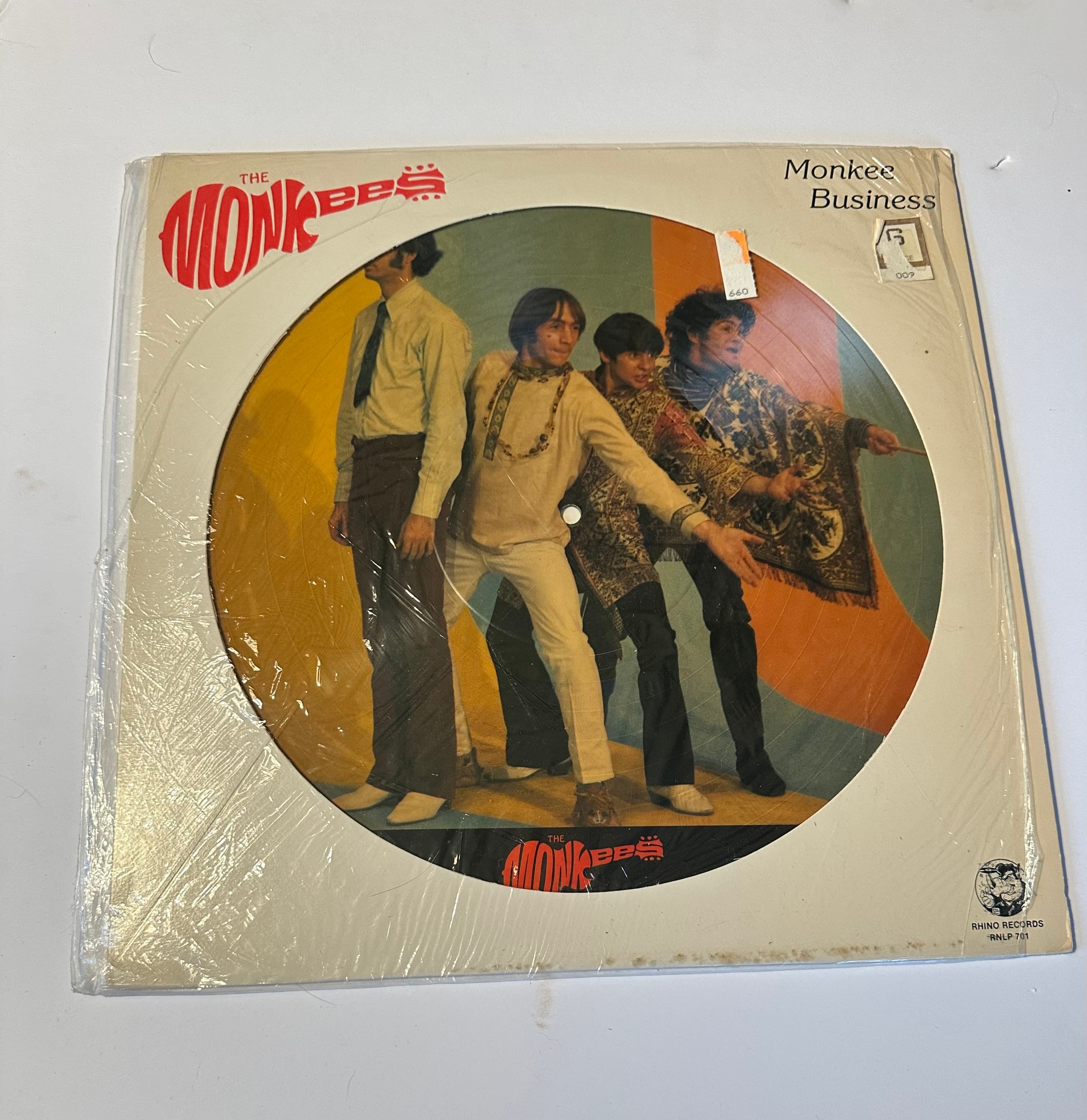 THE MONKEES ~ MONKEE BUSINESS VG+ Picture Disc LP Record Rhino RNLP 701 1982