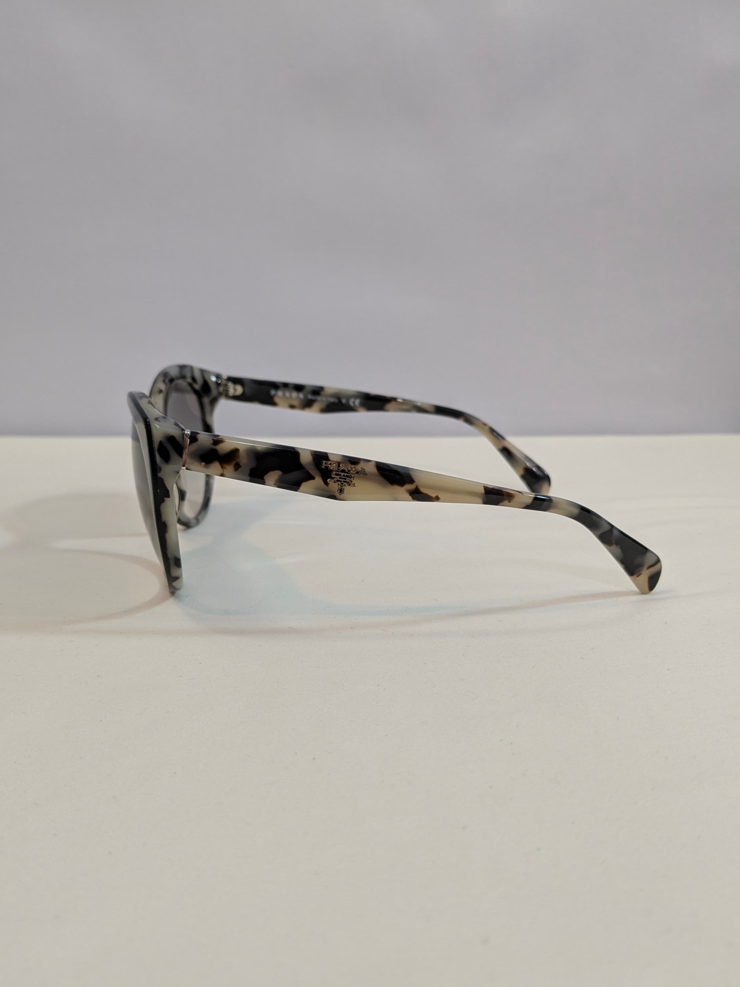 Prada SPR23O Black and Ivory Marble Cat-Eye Sunglasses with Gray Gradient Lenses - Thumbnail 5