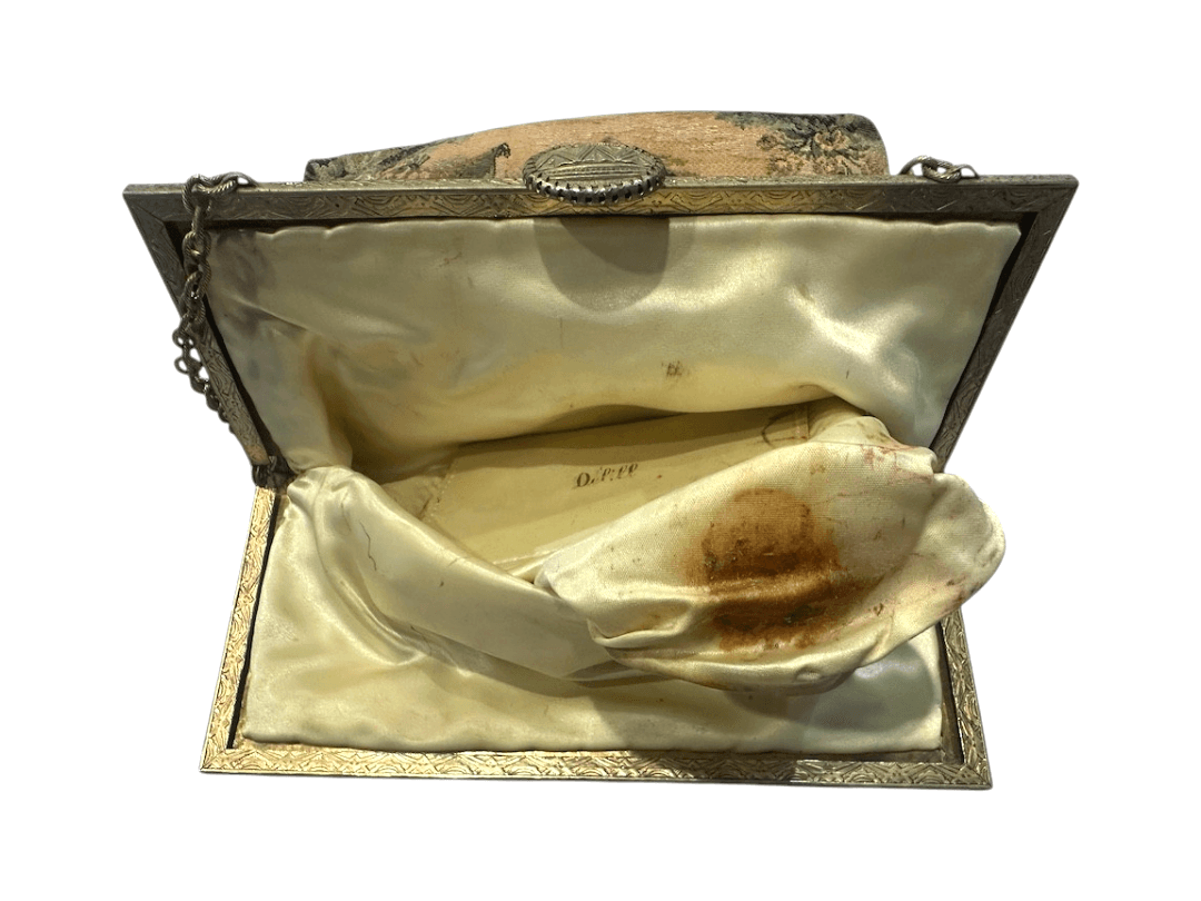 Antique Petit Point 1920s Tapestry Evening Bag Featuring a Charming Pastoral Scene - Thumbnail 8