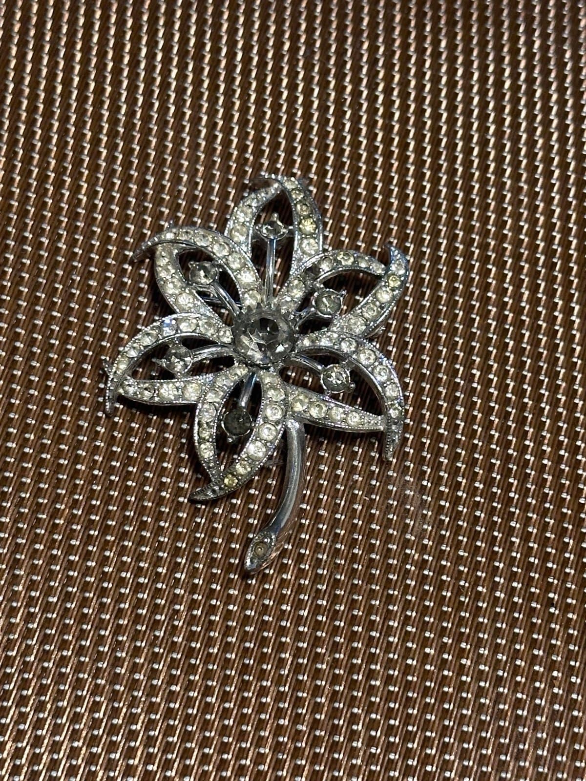 Vintage Silver Toned Diamond Flower Brooch, Costume