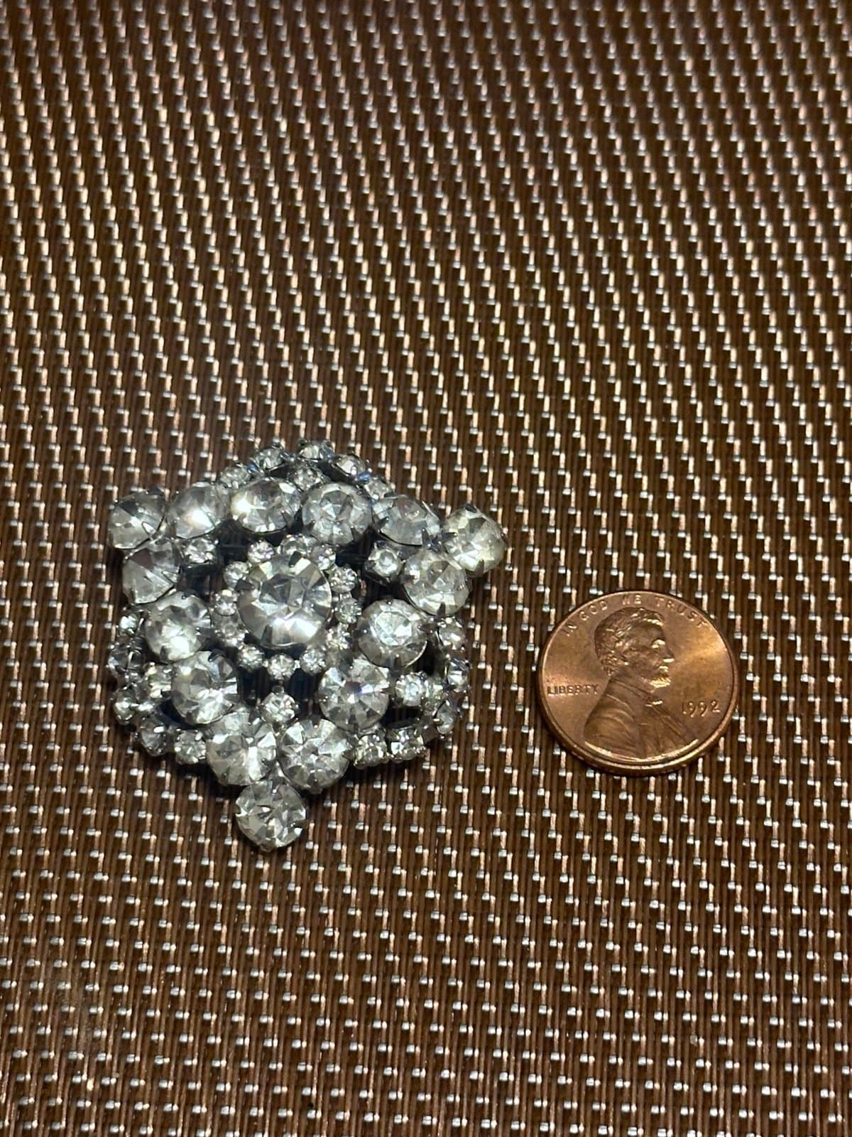 Vintage Diamond Brooch, Costume, Unmarked - Thumbnail 3