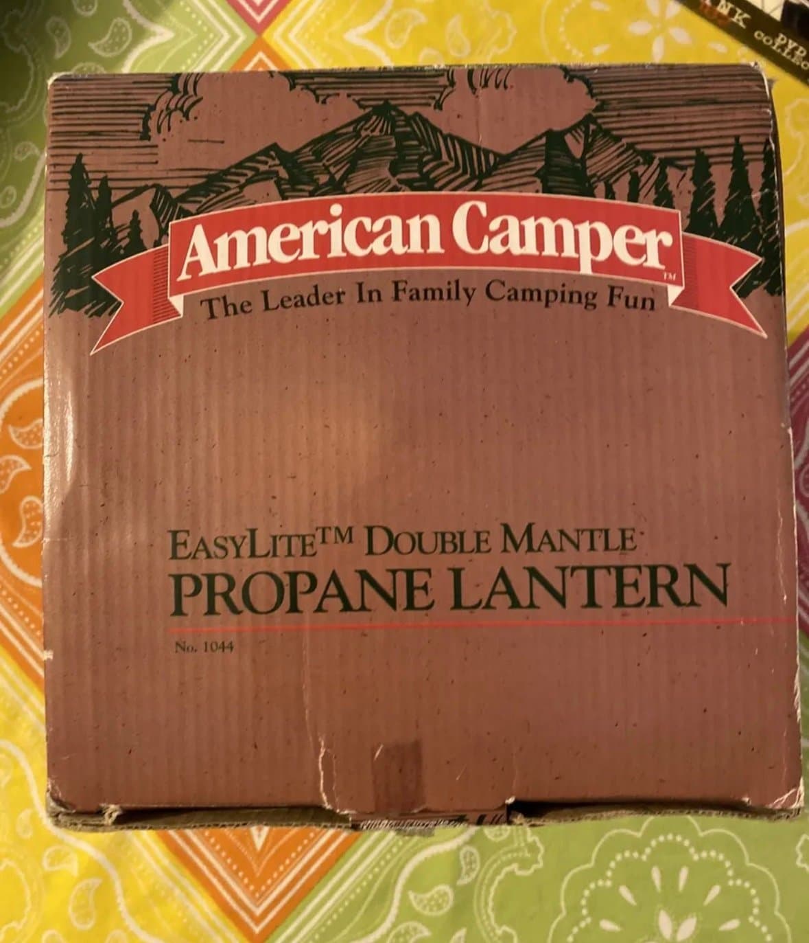 Vintage American Camper Double Mantle Propane Lantern With Box Model 1044 - Thumbnail 4