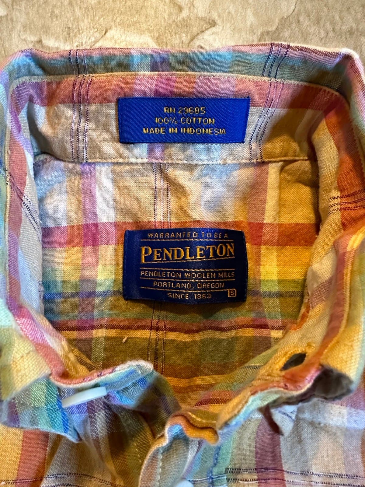 Vintage PENDLETON Shirt Mens Small Button Up Plaid Short Sleeve Orange - Thumbnail 3