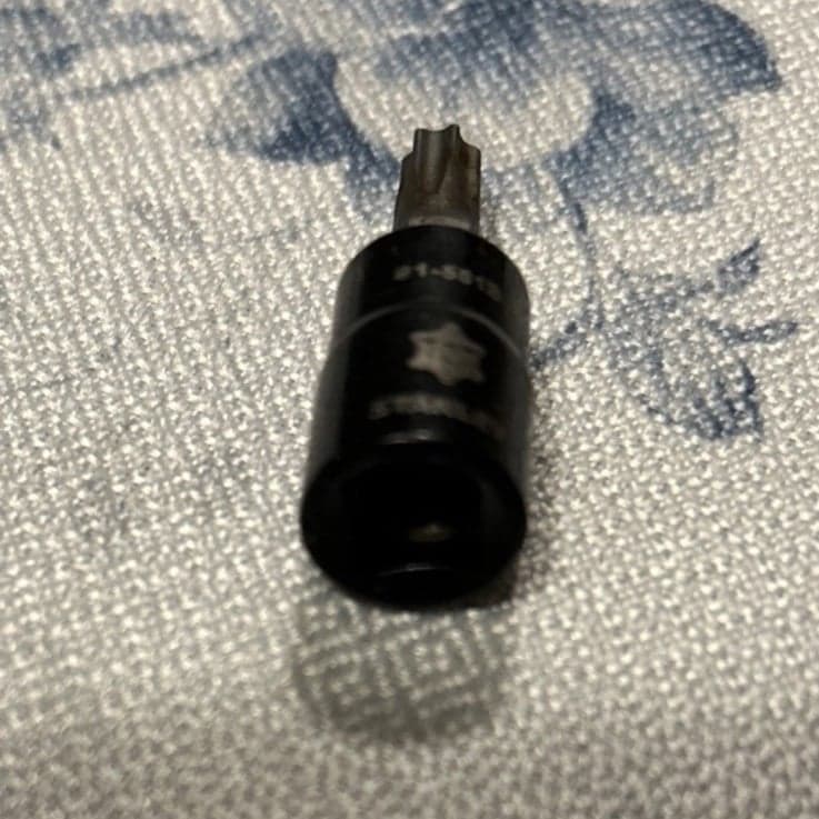 Stanley Black Chrome Torx Bit T27 ,91-581B 1/4” Drive (W) - Thumbnail 2