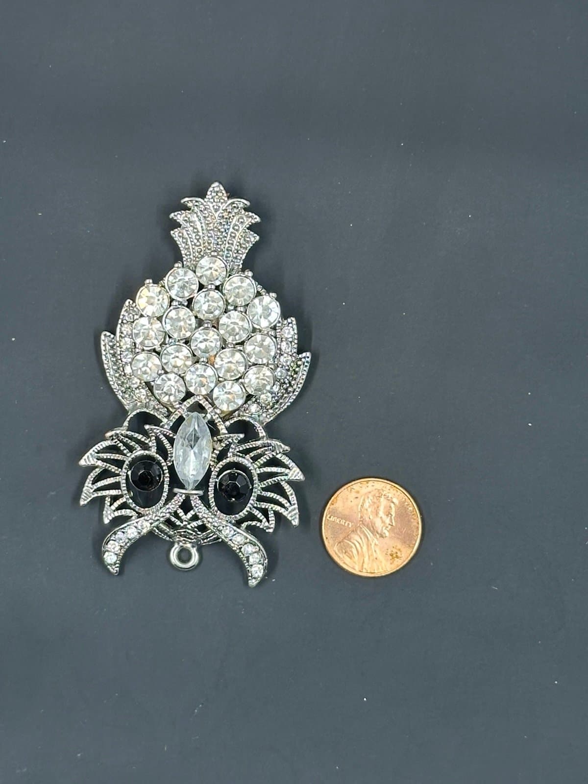 Retro Owl Necklace Large Pendant EXCELLENT Unsigned, No Chain, Pendant Only - Thumbnail 2