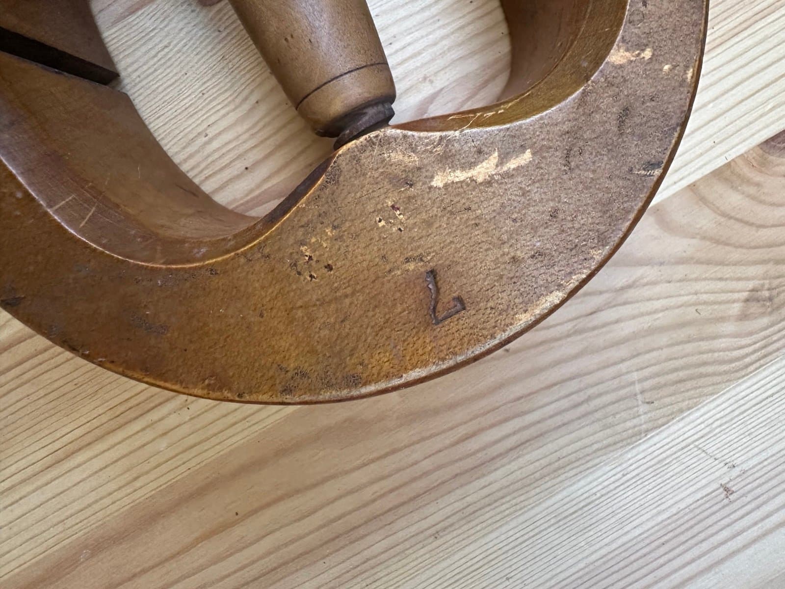 Vintage Wood Hat Stretcher Millinery Tool Wooden Adjustable 7” - Thumbnail 3