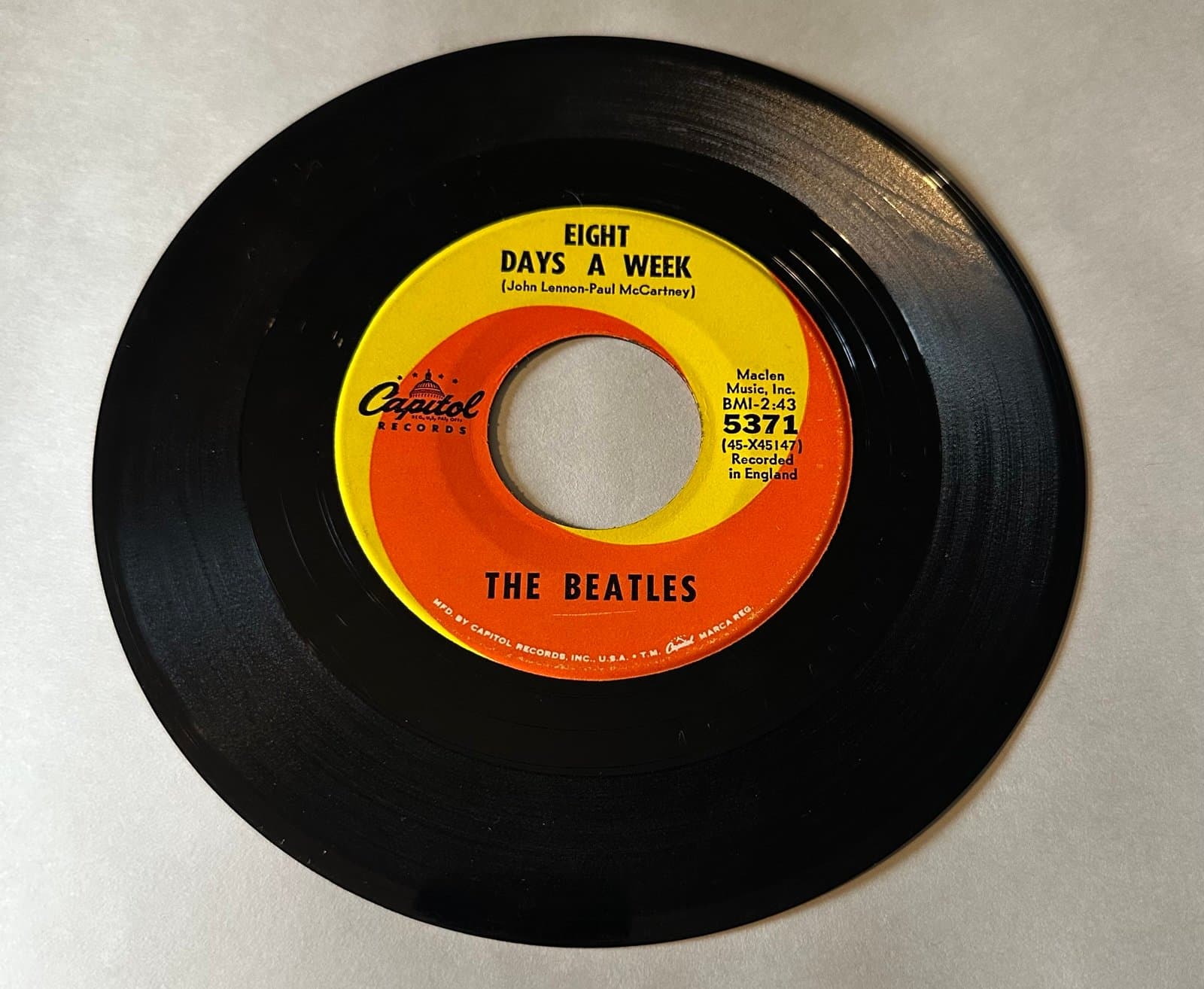 Beatles EIGHT DAYS A WEEK / I DON'T WANT TO SPOIL THE PARTY (45)#5371 PLAYS VG++ - Thumbnail 4