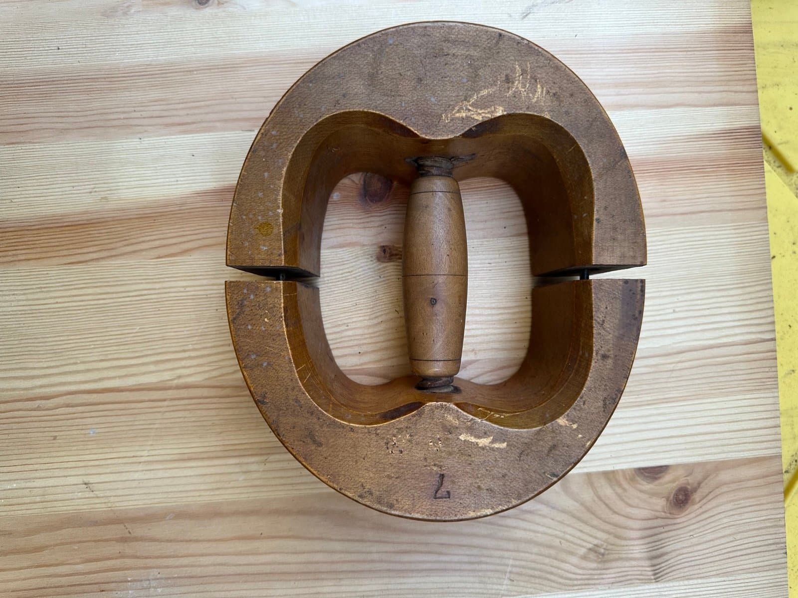 Vintage Wood Hat Stretcher Millinery Tool Wooden Adjustable 7” - Thumbnail 2