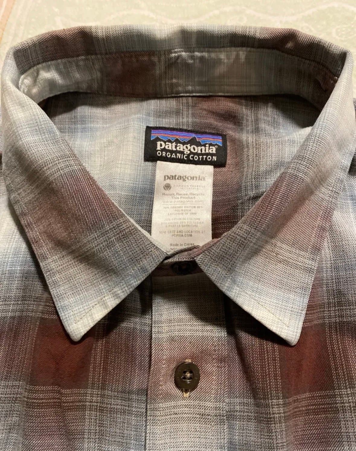 Mens Patagonia Button Shirt Size XL Plaid Organic Cotton Blend Light Weight