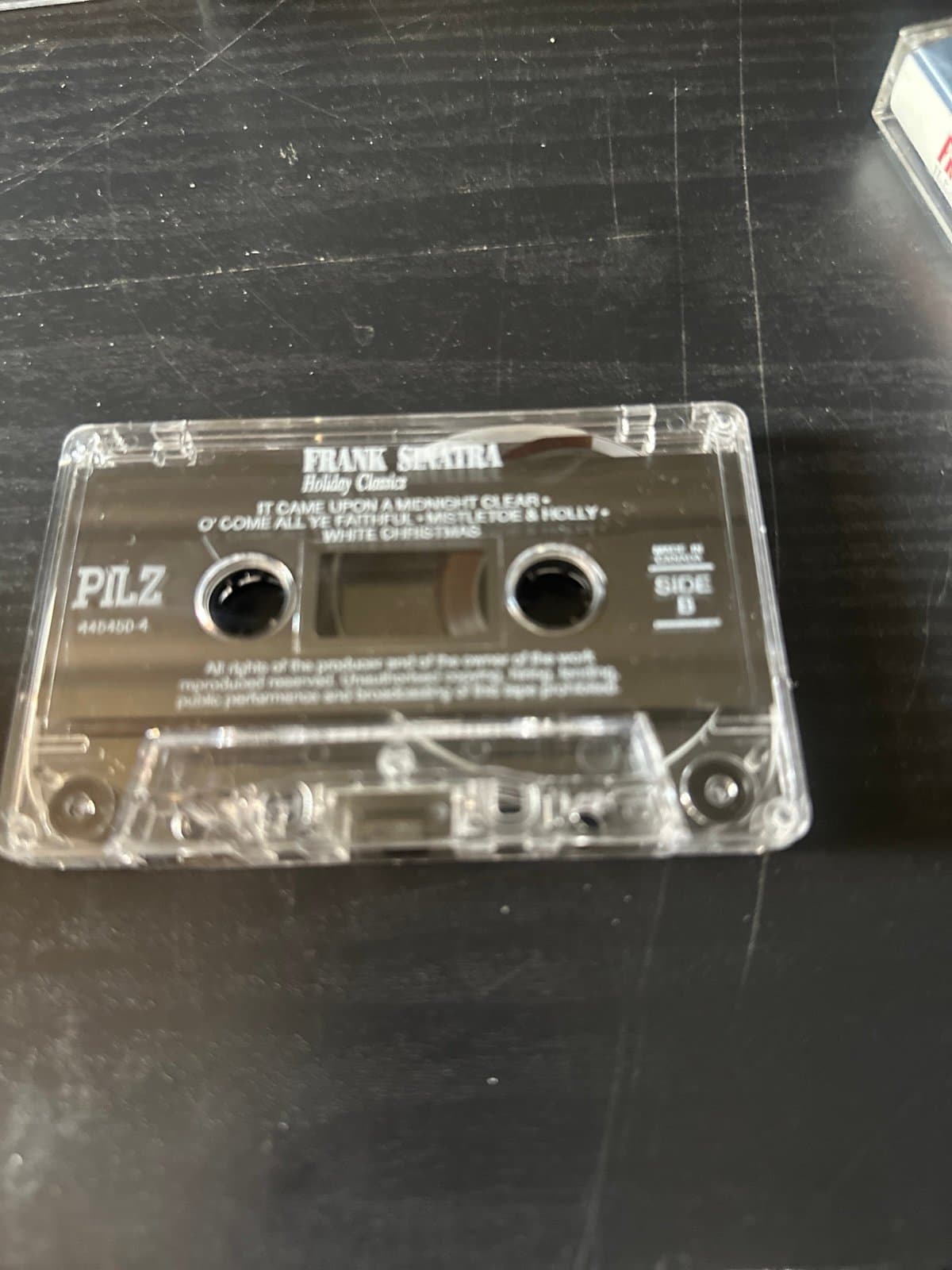 Frank Sinatra- Holiday classics Cassette - Thumbnail 3