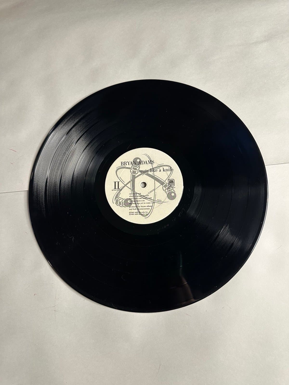 Bryan Adam. Cuts Like A Knife. EX Vinyl LP. In Shrink. 1983 Original. Club Edt. - Thumbnail 4